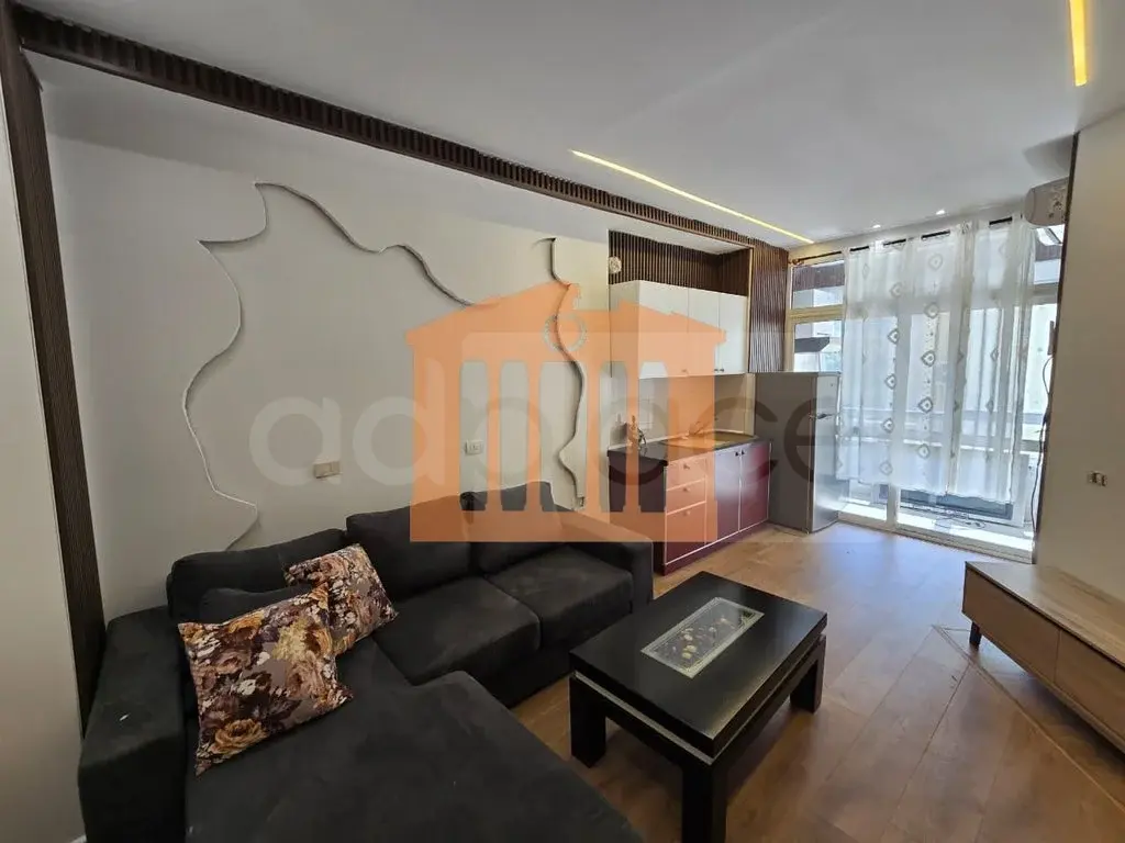 Apartament 42 m² 6 kati