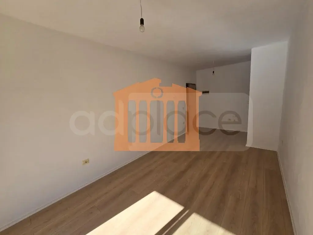 Apartament 50 m² 4 kati