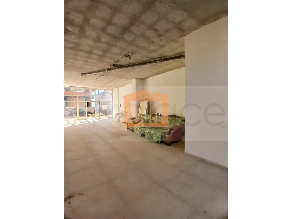 Pasuri të patundshme komerciale 100 m²