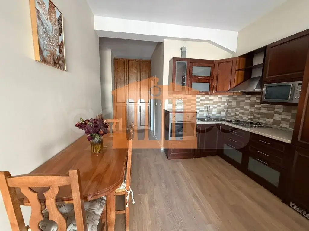 Apartament 2 dhoma 3 kati