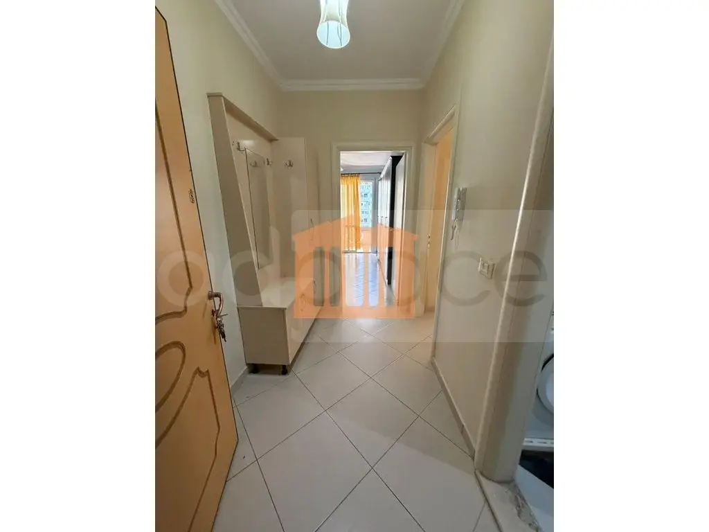 Apartament 2 dhoma 4 kati