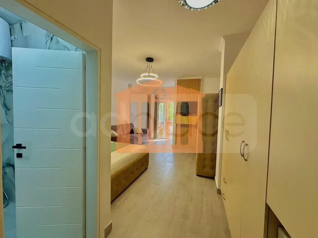 Apartament 2 dhoma 2 kati