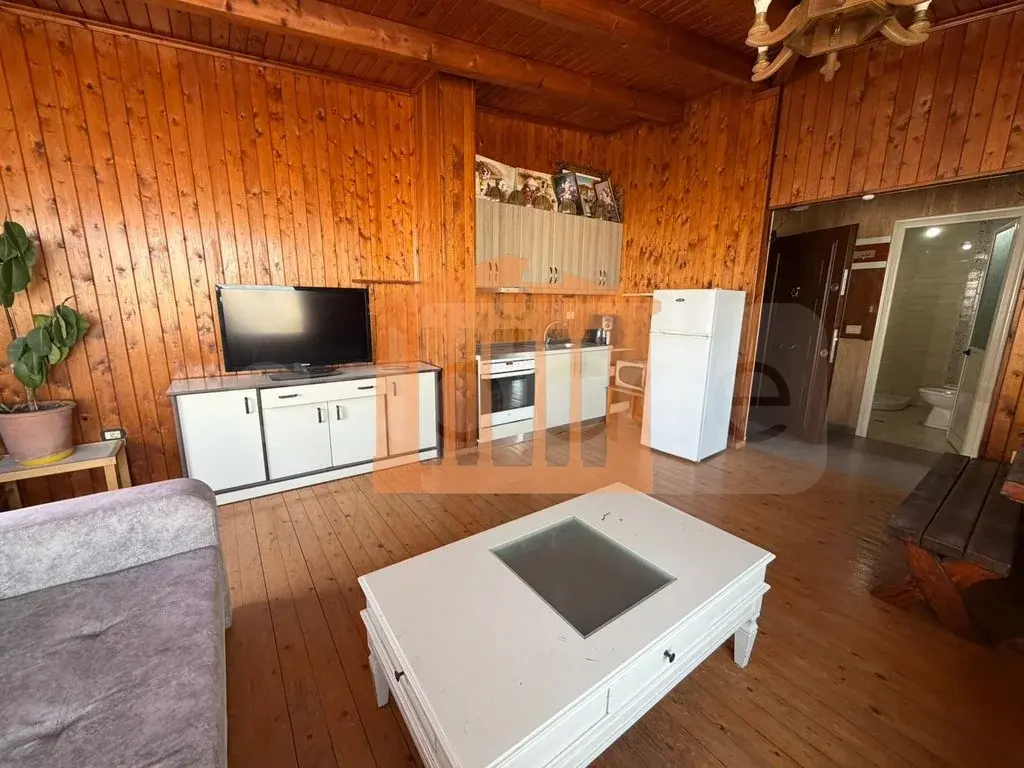 Apartament 60 m² 5 kati