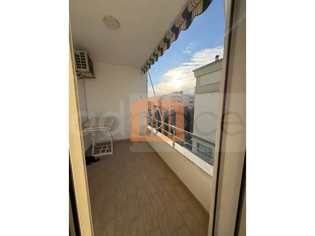 Apartament 2 dhoma 4 kati