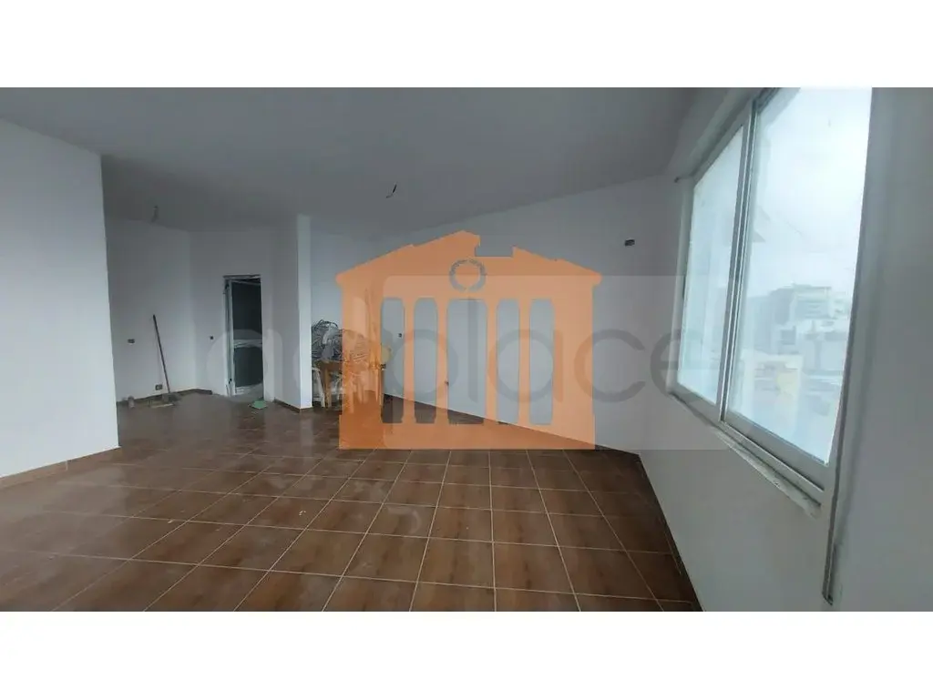 Apartament 75 m² 5 kati