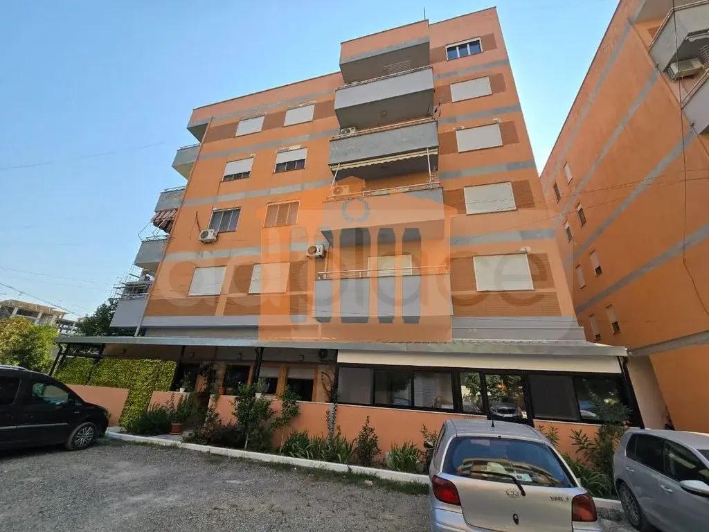 Apartament 88 m² 1 kati