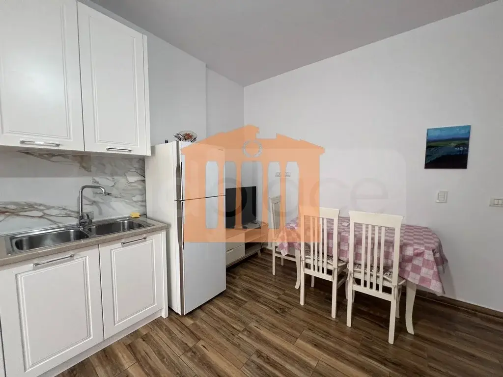 Apartament 2 dhoma 3 kati