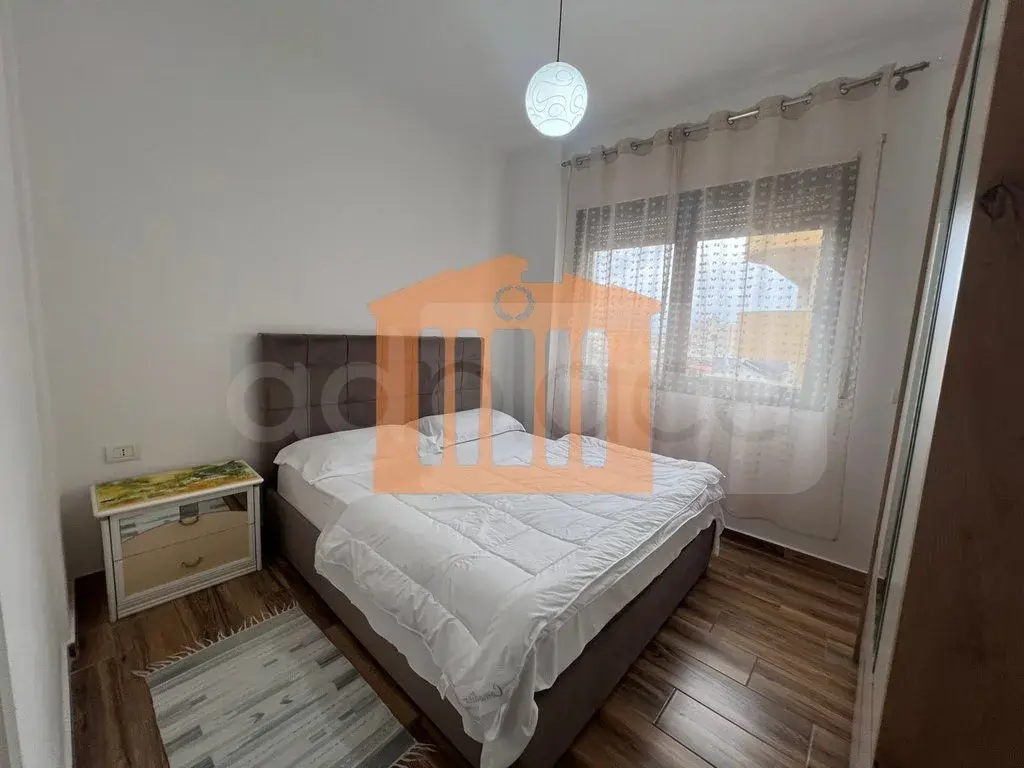 Apartament 2 dhoma 3 kati
