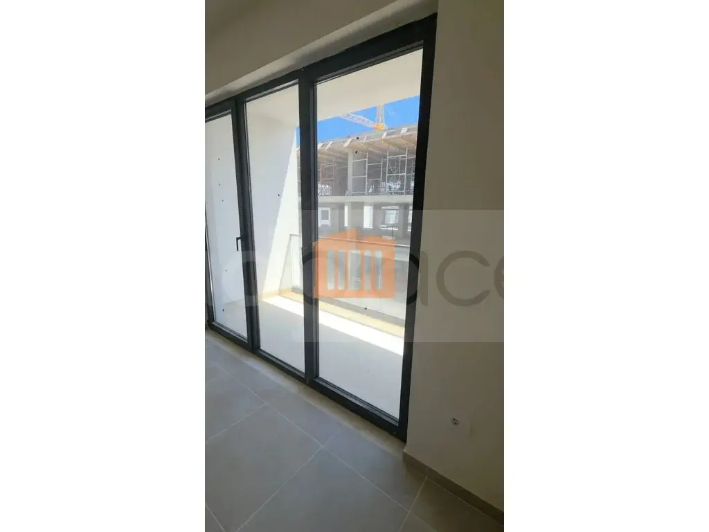Apartament 71 m² 6 kati