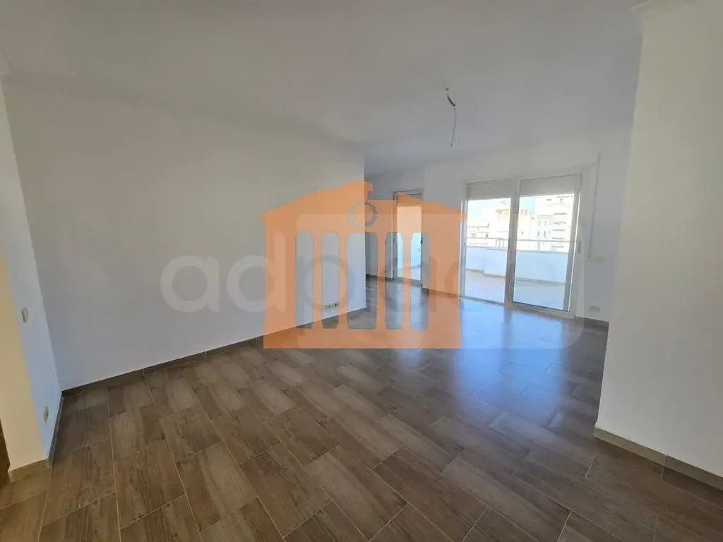 Apartament 148 m² 8 kati