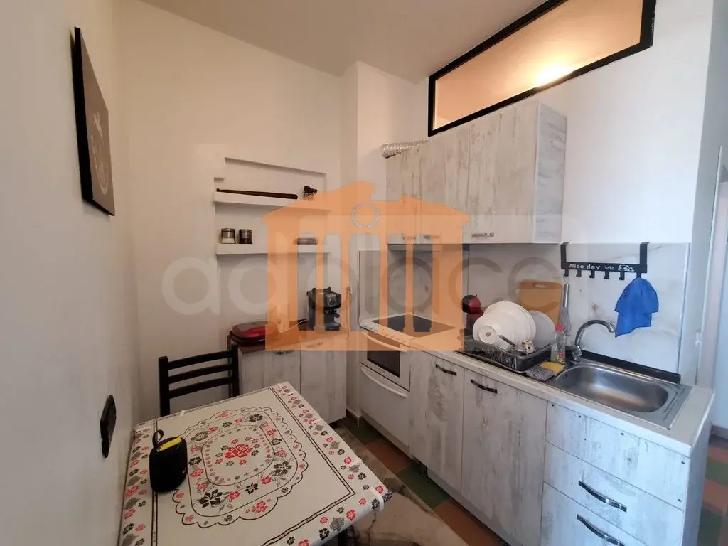 Apartament 25 m² 6 kati