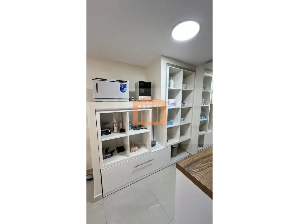 Pasuri të palujtshme komerciale 50 m²