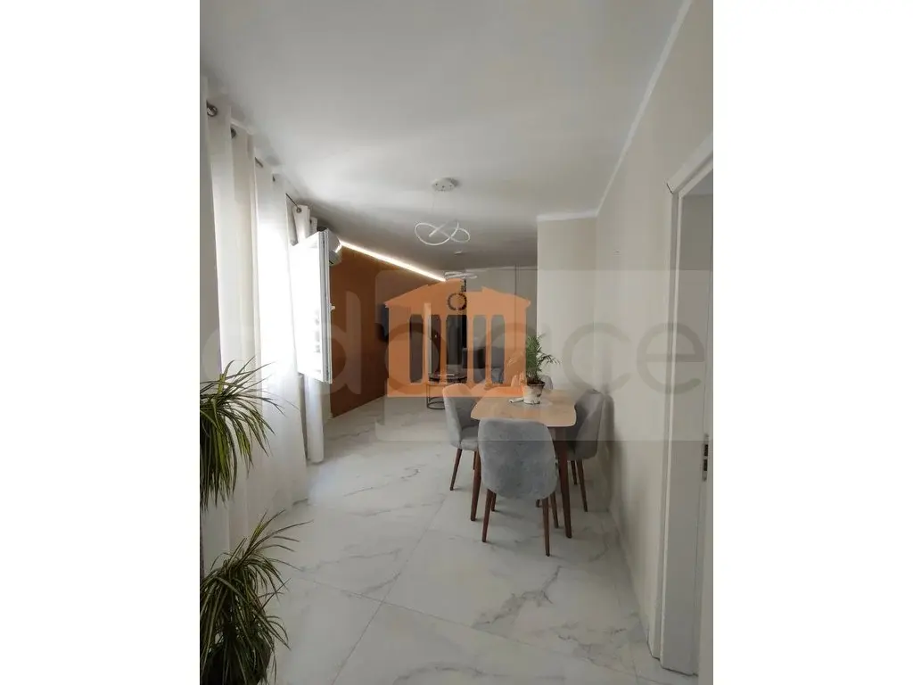 Apartament 3 dhoma 82 m² 3 kati