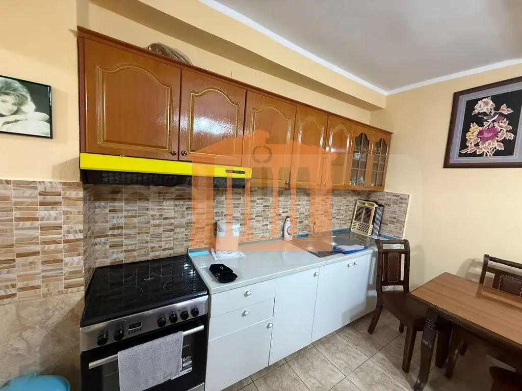 Apartament 3 dhoma 2 kati