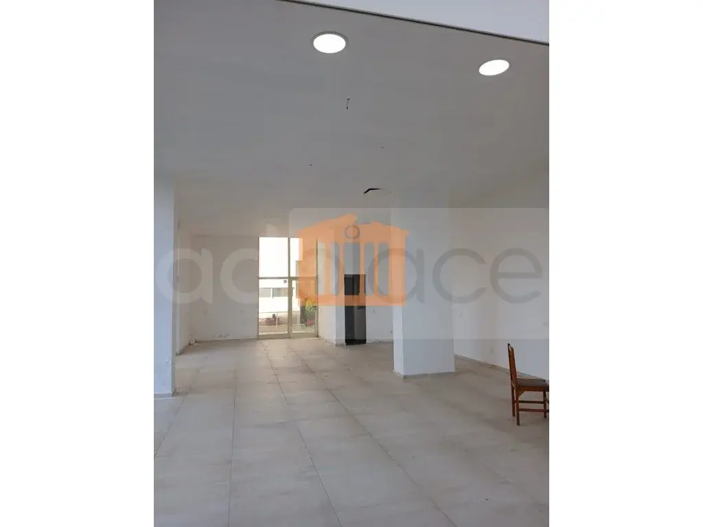 Pasuri të patundshme komerciale 100 m²