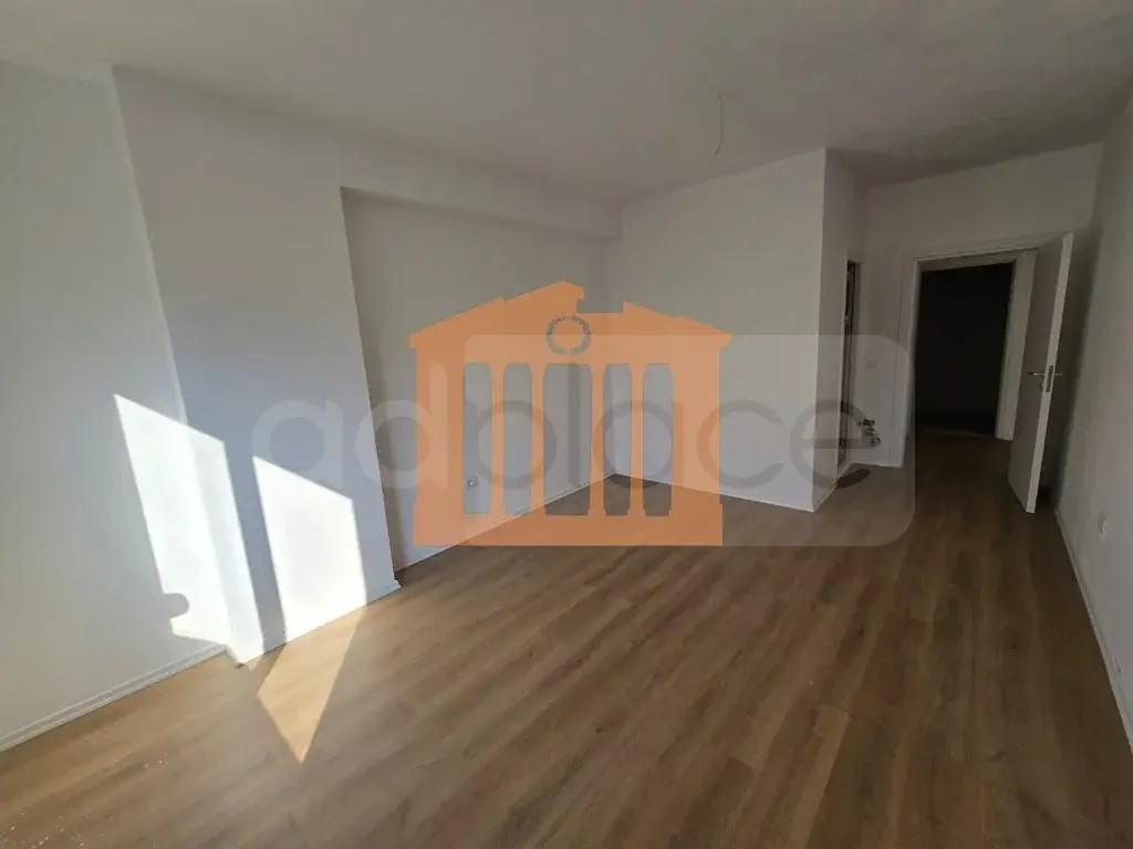 Apartament 74 m² 6 kati