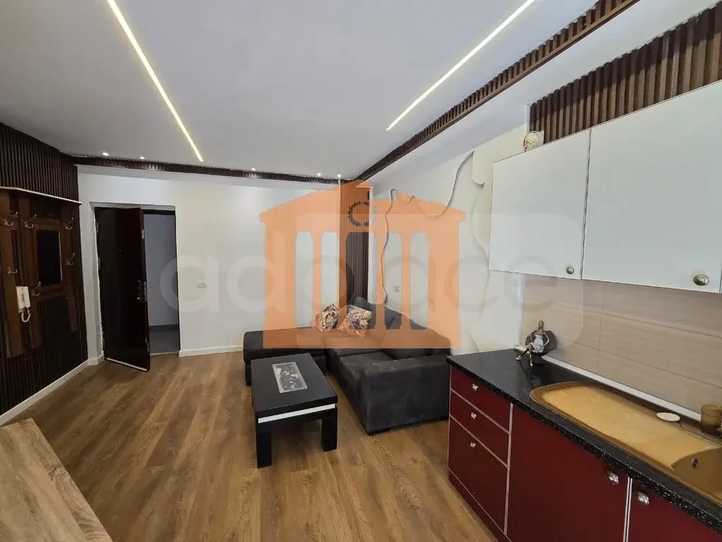 Apartament 42 m² 6 kati