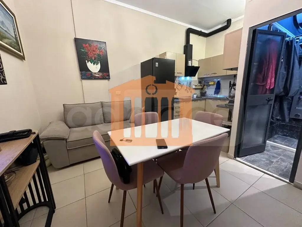 Apartament 2 dhoma 50 m²