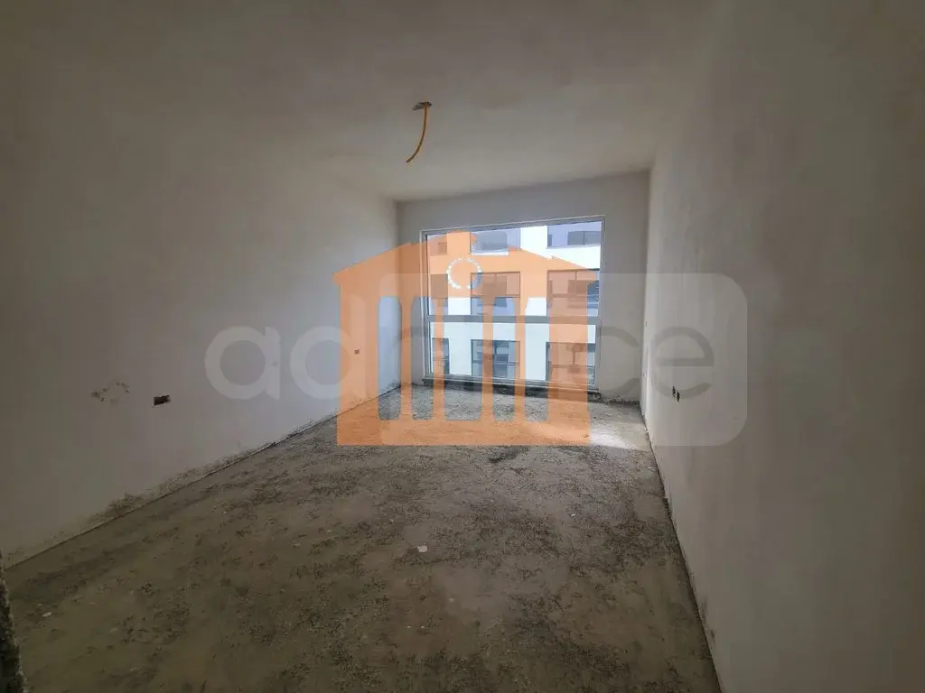 Apartament 93 m² 3 kati