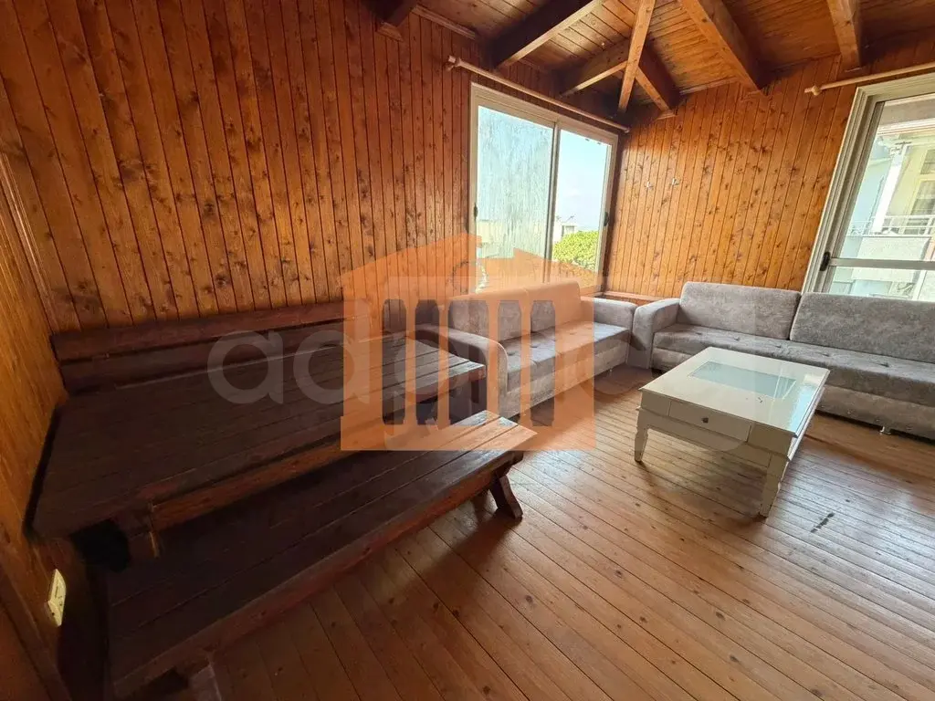 Apartament 60 m² 5 kati