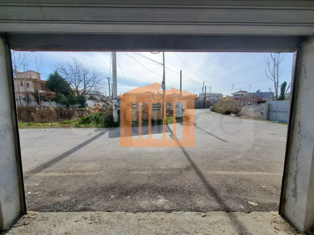 Pasuri të patundshme komerciale 120 m² 1 kati