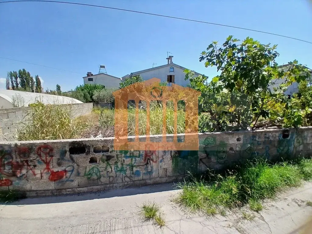 Parcela toke 1200 m²