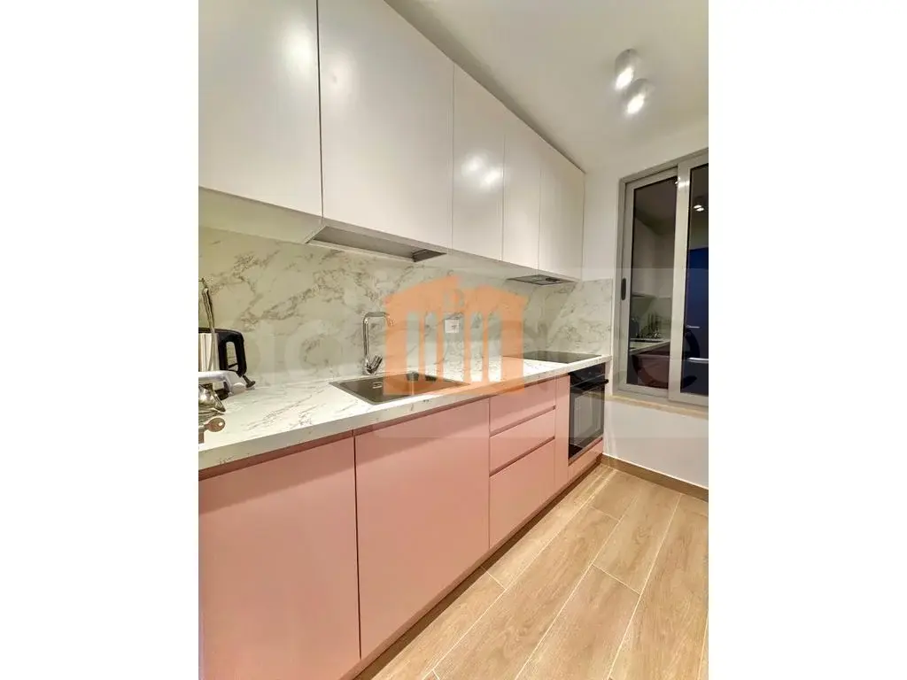 Apartament 2 dhoma 2 kati