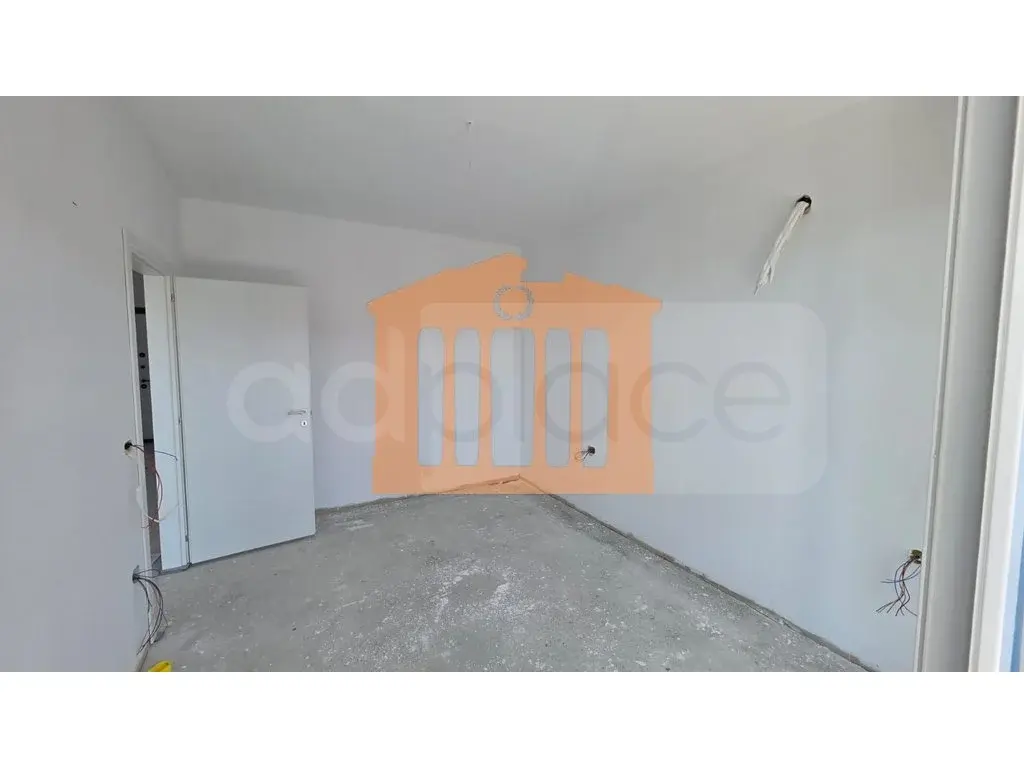 Apartament 44 m² 3 kati