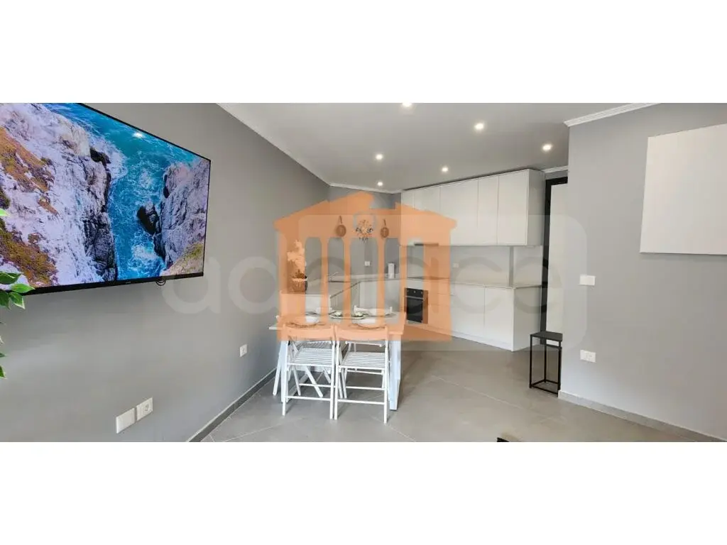 Apartament 3 dhoma 98 m² 2 kati