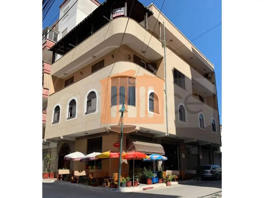 Shtëpi 760 m²