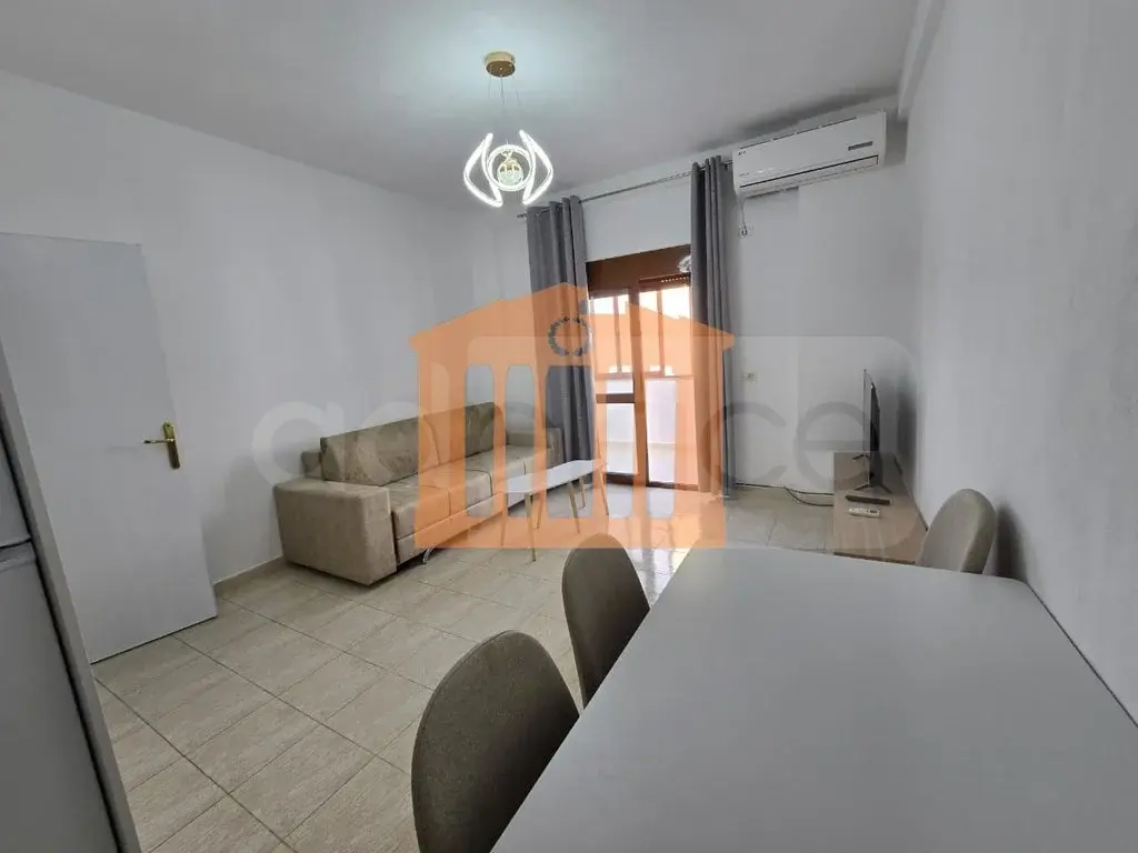 Apartament 60 m² 6 kati