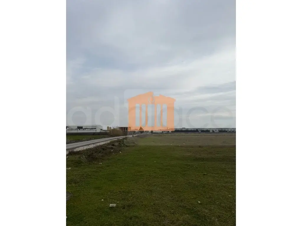 Parcela toke 6700 m²