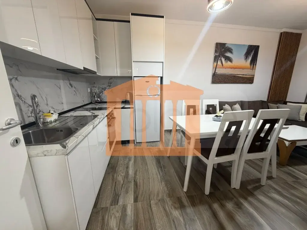 Apartament 3 dhoma 72 m² 3 kati