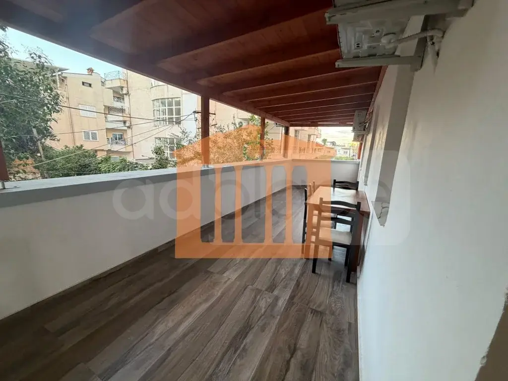 Apartament 3 dhoma 72 m² 3 kati