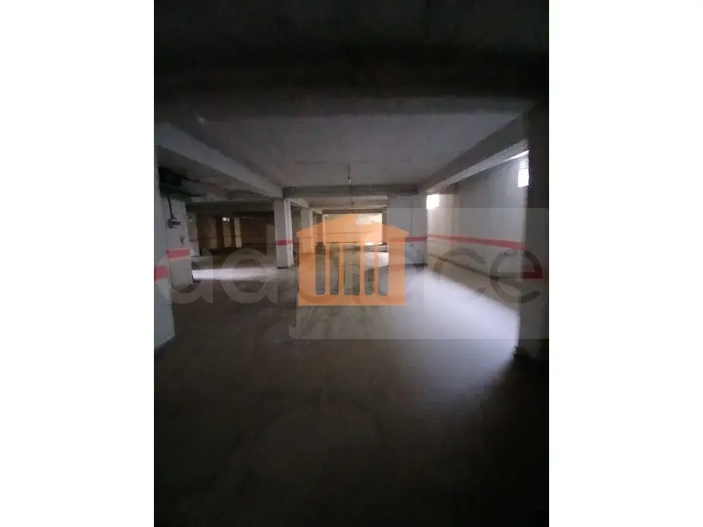Pasuri të patundshme komerciale 500 m² -1 kati