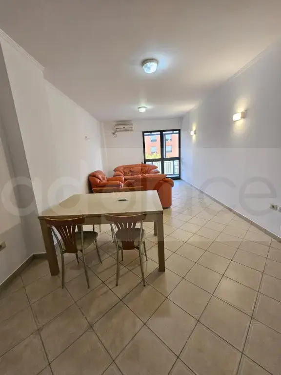 Apartament  76m² 5 floor