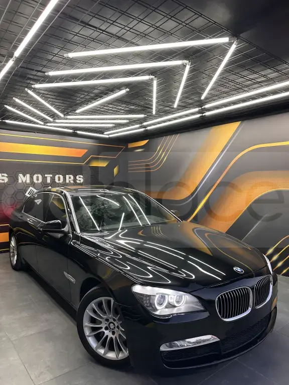BMW 7 series F01/F02/F07  2011