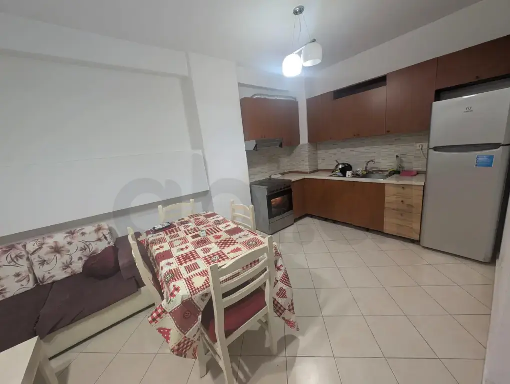 Apartament 2 rooms 75m² 4 floor