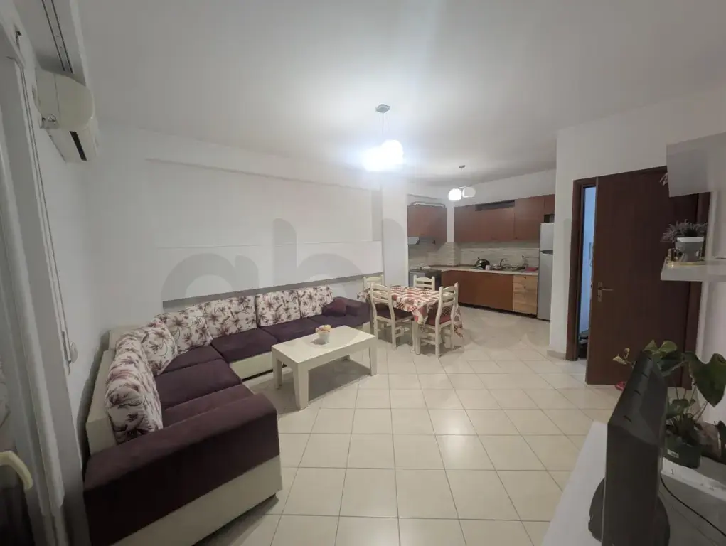 Apartament 2 rooms 75m² 4 floor