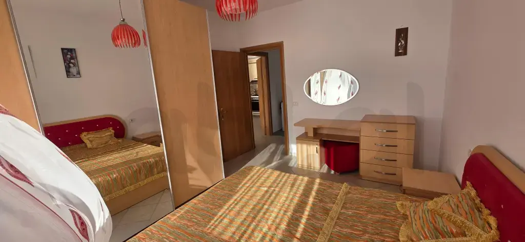 Apartament 2 rooms 79m² 2 floor