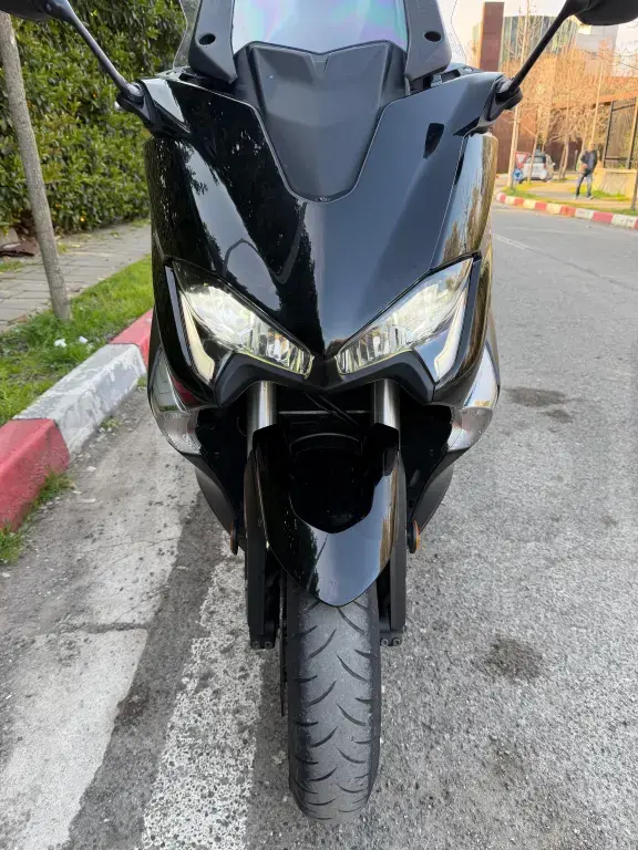 YAMAHA TMAX 530 Viti 2018