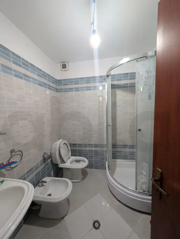 Apartament 2 rooms 75m² 4 floor