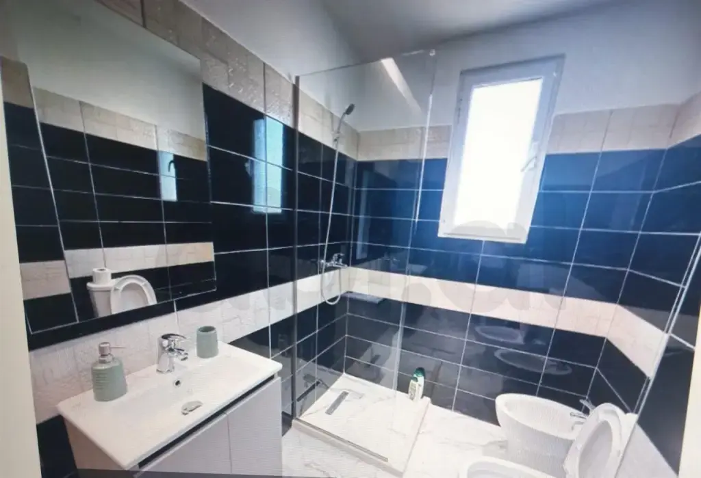 Apartament 2 rooms 110m² 5 floor