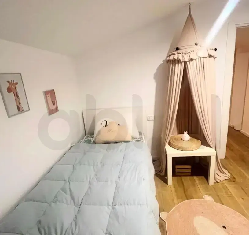 Apartament 2 rooms 180m² 2 floor