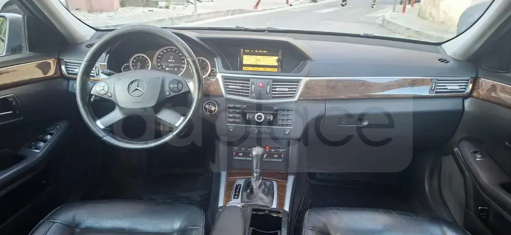 Mercedes-Benz E-Class W212  2011, 280 000 km