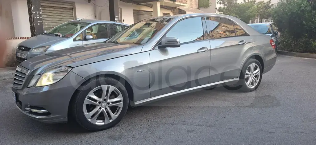Mercedes-Benz E-Class W212  2011, 280 000 km