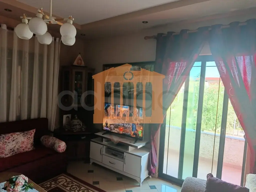 Vilë 210 m² 2 kati