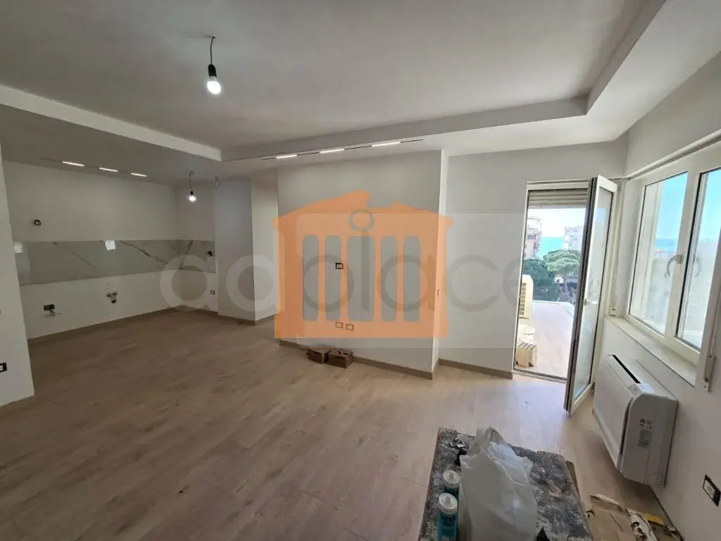 Apartament 1+2 dhoma 80 m² 4 kati