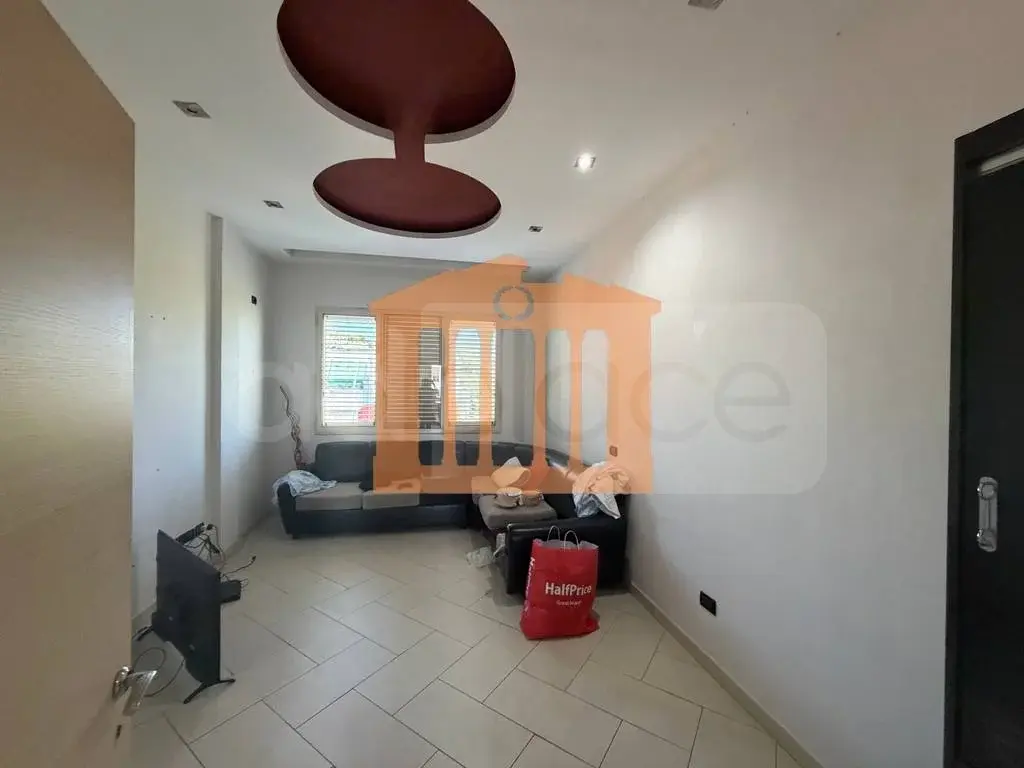Apartament 1+3 dhoma 105 m² 5 kati