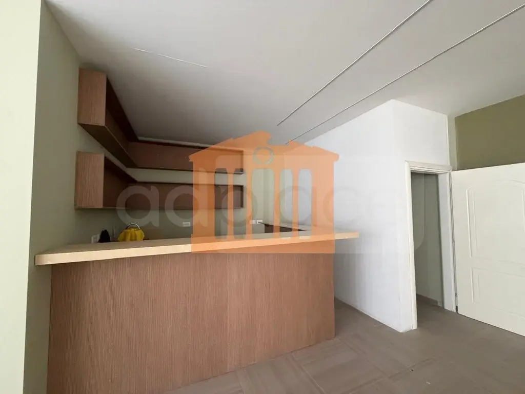 Pasuri të palujtshme komerciale 112 m² 1 kati